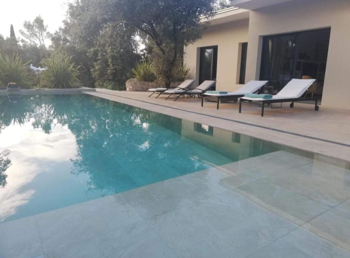 La Villa Kalliste Vacquieres  Экстерьер фото